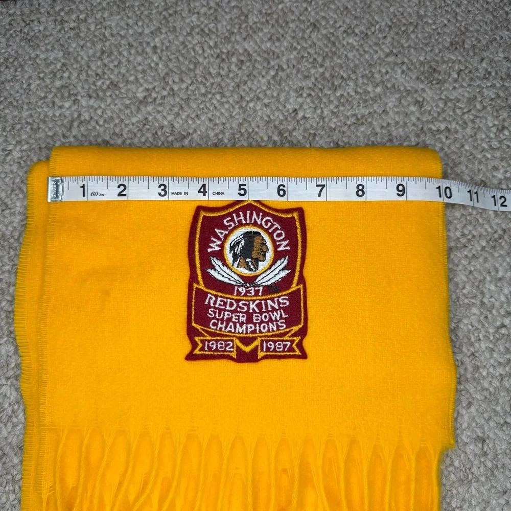 Vintage Washington Redskins scarf